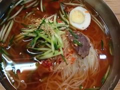 -青瓦餐厅·生鱼片·韩园烤肉(西塔店)