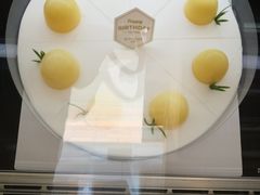 -绿姿鲜奶烘焙(世南西路店)