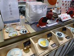 -阮大兴糕团(杭州西湖银泰百货店)