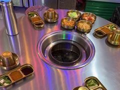-釜山火炉·海鲜烤肉(紫藤路店)