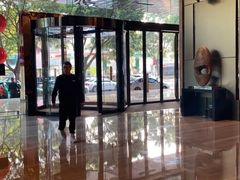 -广州天河希尔顿酒店