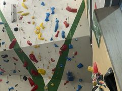 -绿壁虎攀岩基地(Tcar店)
