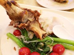 -碧中海汤泉汗蒸酒店