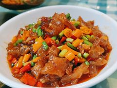 -昱龙大盆牛蛙馆(三兴街总店)