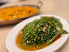 -光海鲜鱼翅餐厅(叻差拉披色路店)
