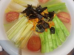 -龙悦湾酒家·八阵鱼生·渔人码头店