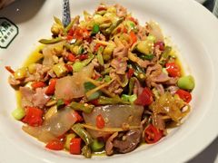 -费大厨辣椒炒肉(高铁吾悦广场店)