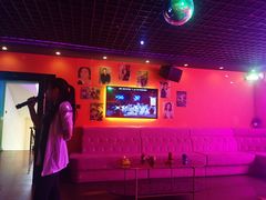 -东门烧烤·国王轰趴·年会(西北旺店)