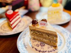 红色绒蛋糕-弗兰克牛排西餐厅 Galla R By Ribone(上海首店)