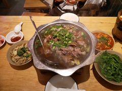 -谢老五跷脚牛肉·非遗传承店