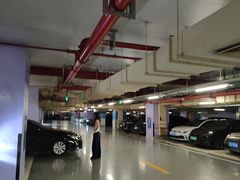 -上海来福士广场-停车场