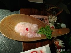 金沙江龙鱼-老牌坊云南鱼豆花火锅(哈西万达店)