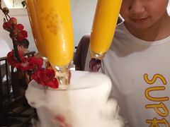 -韵秋荷(宝山龙湖天街店)
