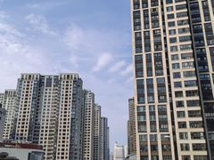 -瑞虹新天地月亮湾