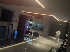 -漫·汤泉