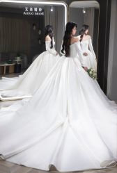 -艾朵婚纱