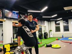 -享受健身·美体塑形馆