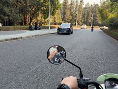 -孔雀湖生态旅游区