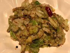 炝炒圆白菜-金掌勺东北菜(格兰晴天店)