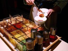 -余欢领鲜火锅(新街口店)