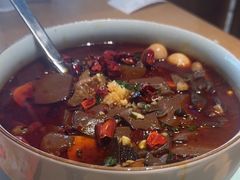 -渝信川菜 · 川味家常菜(财富购物中心店)
