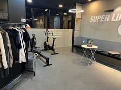 -超级猩猩健身·私教(上海体育场店)