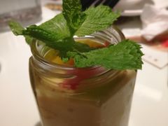 -新大咀港式茶餐厅(宝山万达店)