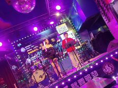 -Famous肥猫墨西哥音乐餐吧(五棵松华熙LIVE店)