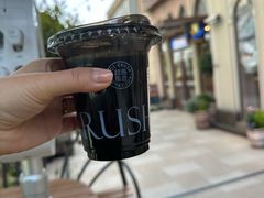 -HOT CRUSH趁热集合·现烤面包(环球港店)