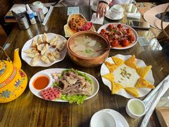 -吉祥圣雪藏餐