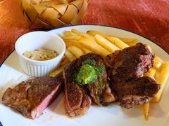 -羽深肉铺 Steak & Wine