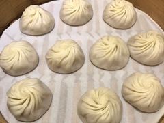 黑松露小笼包-鼎泰丰(嘉年华•海信广场VILLAGE店)