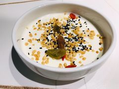 酸奶-马老六清真餐厅(雁滩店)
