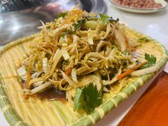 -哈尔滨东北铁锅炖(都督街店)