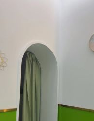 -苗医生专业祛痘·皮肤管理