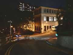 -香港大学