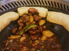 -哈尔滨烧烤·山河村铁锅炖(交大店)