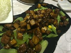 -湖庭壹品鸭王·传统北京烤鸭·别墅私房菜·庭院宵夜(江宁店)