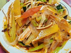-照金特色农家乐