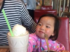 -玛格萝妮(汇智国际商业中心店)