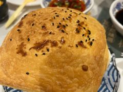 -金马门国际美食百汇(珞喻路店)