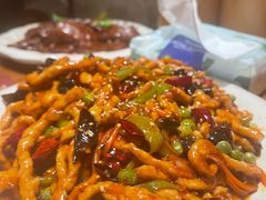 -張飛扒肉·龙江非遗(道外店)
