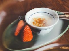 桂花蜂蜜枸杞酥酪-君悦酒店·1881·北京烤鸭