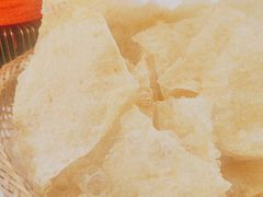 -洪氏嗨捞·广东猪肚鸡·椰子鸡火锅(西咸万象城店)