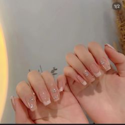 -悦指间美甲美睫