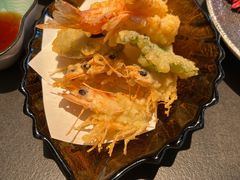 -铭牛烧肉·和牛海鲜自助(高新月牙湖店)