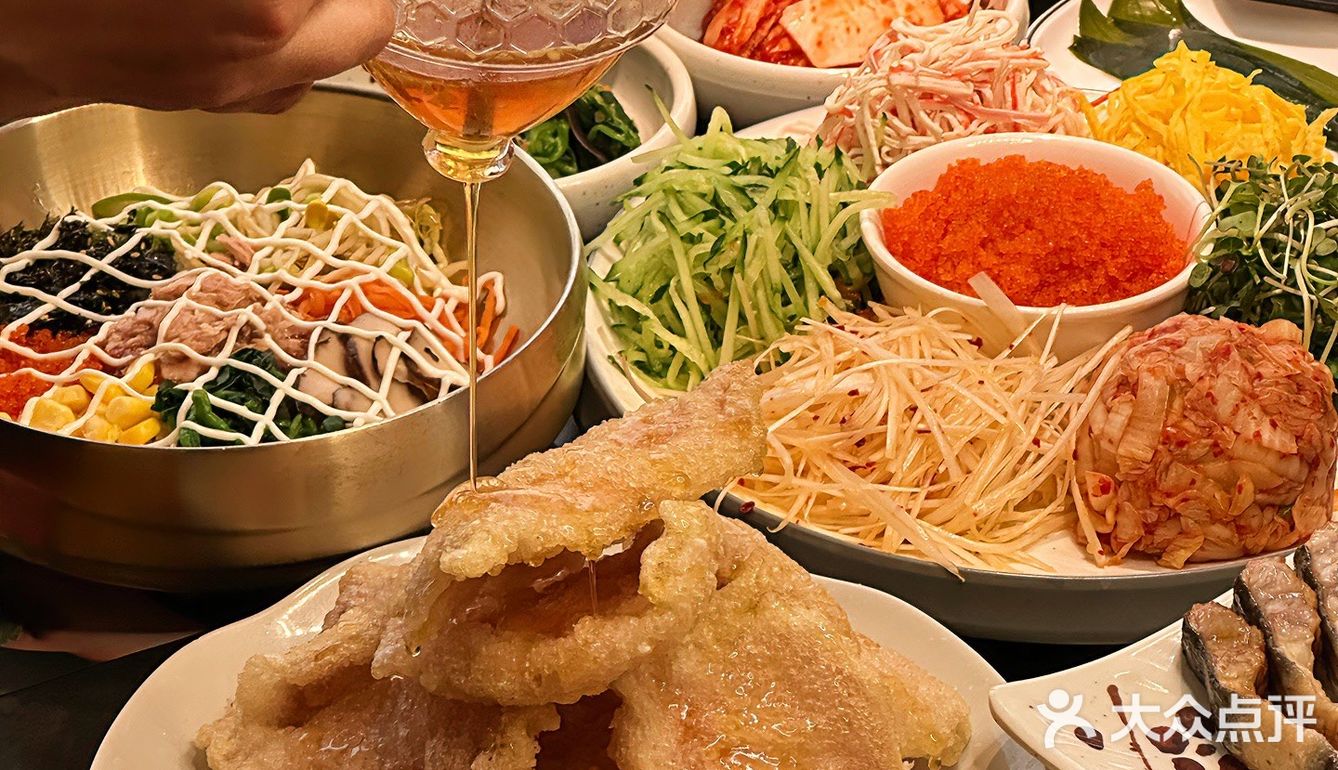 又是长见识的一顿！！现点现🔪的烤活鳗...