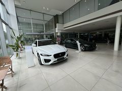 -上海伟杰·捷豹路虎4S店(闵行店)