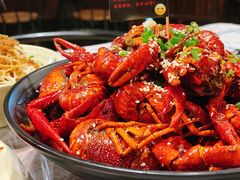 -巴厘龙虾·榜首油焖大虾(音乐学院·沿江酒馆店)