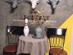 -HIGH FIVE哈福手工汉堡(桂林路店)